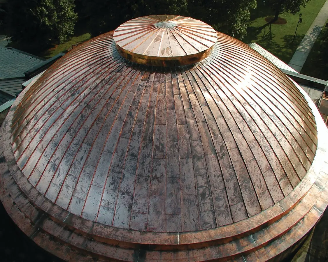 Craftsman Roofing crew installing a new roof in Saint Georges